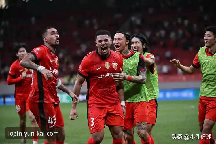 青岛海牛3-1力克上海海港比赛观察:从云开全站体育平台视角重温精彩对决